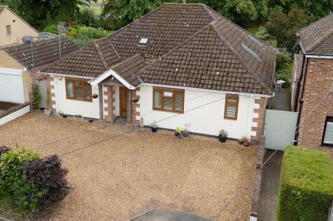 3 bedroom bungalow for sale