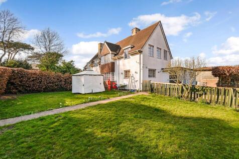Selling, Faversham, Kent, ME13 3 bed semi