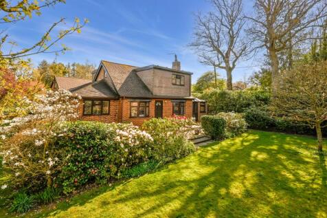 Faversham Road, Charing, Ashford... 4 bed detached house for sale