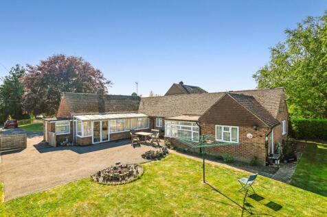 Bower Road, Mersham, Ashford, Kent, TN25 5 bed bungalow for sale