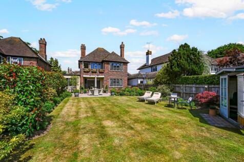 Sandyhurst Lane, Ashford, Kent, TN25 3 bed detached house for sale
