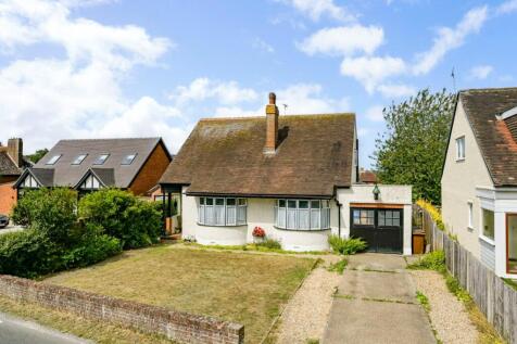 Sandyhurst Lane, Ashford, Kent, TN25 3 bed bungalow for sale