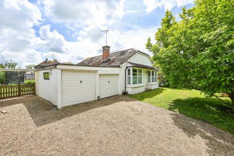 Canterbury Road, Kennington, Ashford... 4 bed detached house for sale