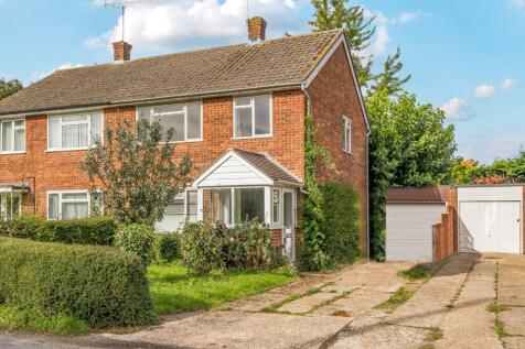Plain Road, Smeeth, Ashford, Kent, TN25 3 bed semi