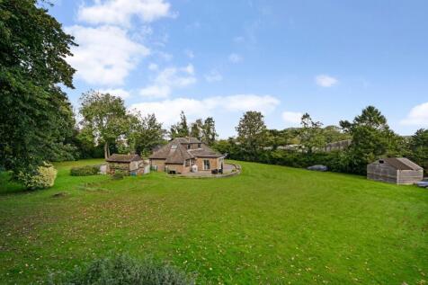 Stone Street, Lympne, Hythe, Kent, CT21 5 bed detached house for sale