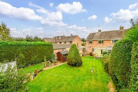 Tritton Fields, Kennington, Ashford... 3 bed semi