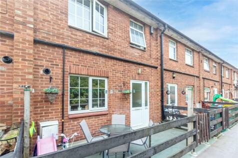 New Road, Rubery, Rednal, Birmingham... 3 bed maisonette for sale
