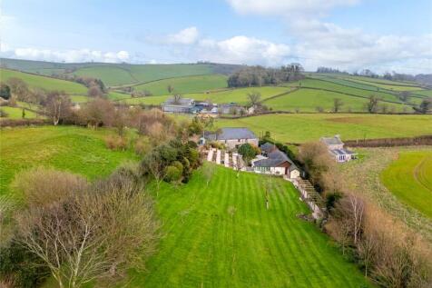 Coombe Fishacre, Newton Abbot, Devon... 5 bed detached house for sale