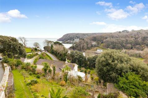 Sandhills Road, Salcombe, TQ8 3 bed semi