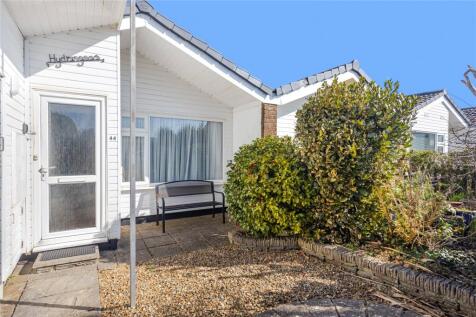 Cumber Close, Malborough... 2 bed bungalow for sale