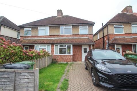 Cliffe Avenue, HAMBLE, SO31 3 bed semi