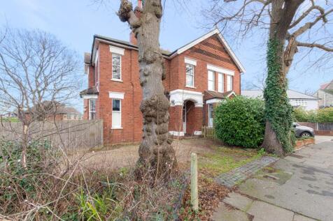 Priestlands Park Road, Sidcup, DA15 4 bed house for sale