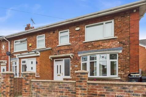 Greenland Avenue, North Yorkshire TS5 3 bed end of terrace house for sale