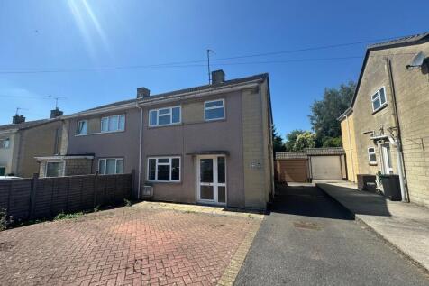 Whitestone Road, Frome, BA11 3 bed semi