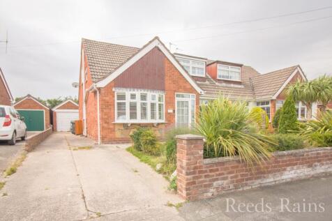 Ambleside Road, Cheshire CH65 3 bed semi