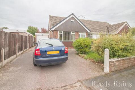 Buttermere Avenue, Cheshire CH65 3 bed bungalow for sale