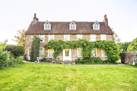 Detached house for sale