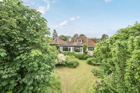 4 bedroom bungalow for sale
