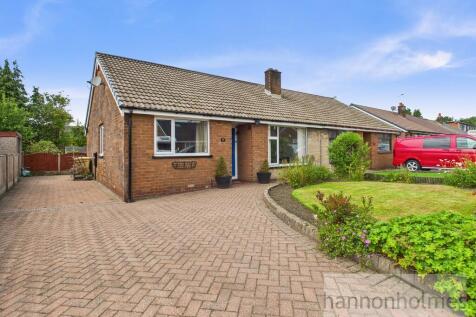 3 bedroom semi-detached bungalow for sale