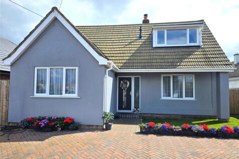 Point Clear Road, St. Osyth... 4 bed detached house for sale