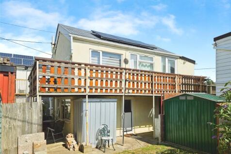 Saxon Way, Point Clear Bay... 3 bed detached house for sale