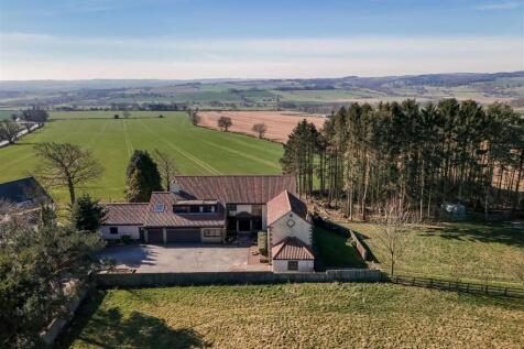 Richmond DL10 8 bed detached house for sale