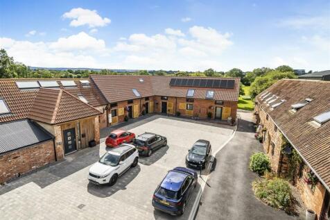 Clyst St. Mary, Exeter 3 bed terraced house for sale