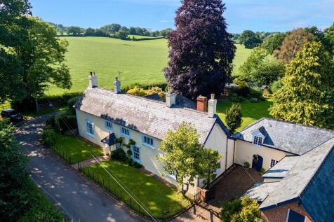 Clyst Hydon 5 bed detached house for sale