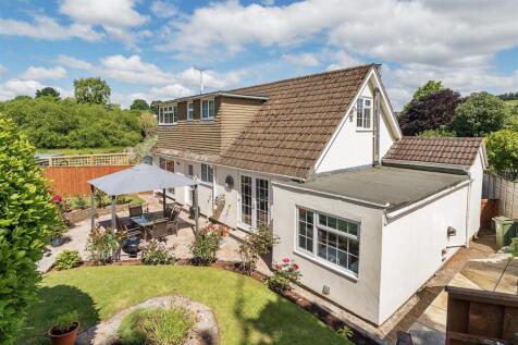 3 bedroom bungalow for sale