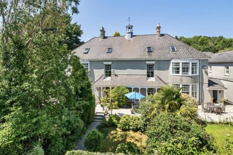 Stokelake, Chudleigh, Newton Abbot 4 bed terraced house for sale