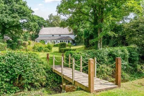 Cheriton Bishop, Exeter 4 bed detached house for sale
