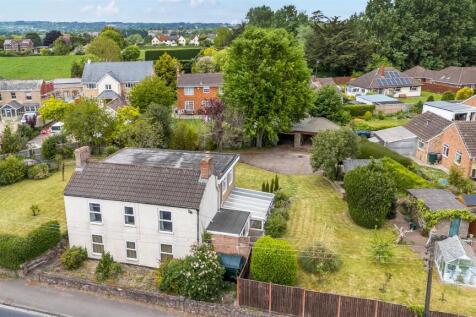 Henlade, Taunton 4 bed detached house for sale