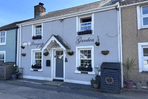 Ventonleague Row, Hayle TR27 3 bed cottage for sale