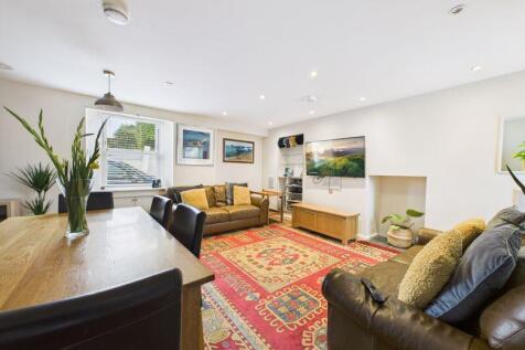 5 School Lane, Marazion TR17 2 bed cottage for sale