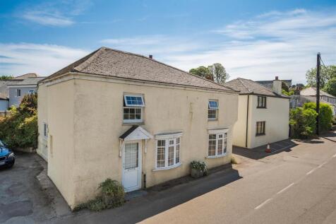 Mawnan Smith, Falmouth 4 bed detached house for sale
