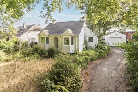 Penwarne Road, Mawnan Smith, Falmouth 3 bed bungalow for sale