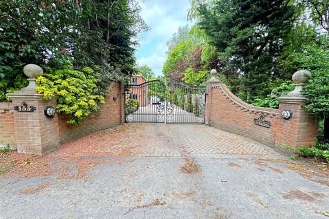 Building plots at rear of 153... Plot for sale