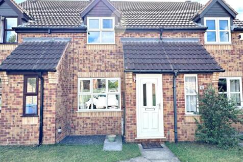 Foxglove Gardens, Grimsby, N.E.... 2 bed terraced house for sale