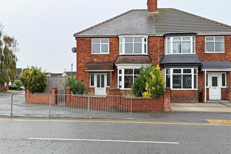 Queen Mary Avenue, Cleethorpes 3 bed semi