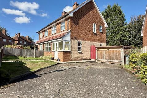 Hansom Road, Quinton, Birmingham 2 bed semi