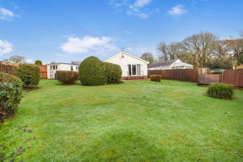Bryn Tyddyn, Pentrefelin 3 bed detached bungalow for sale