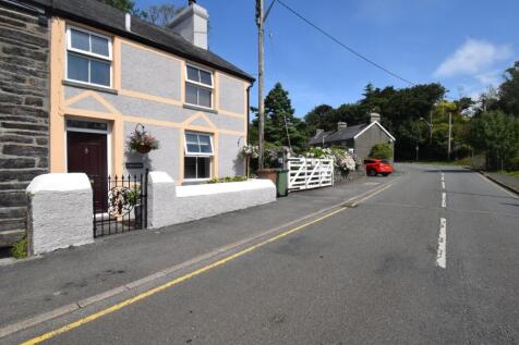 Bwlch Goleu, Penrhyndeudraeth 3 bed end of terrace house for sale