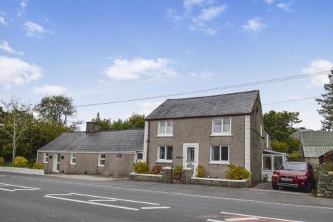 Pantglas 6 bed detached house for sale