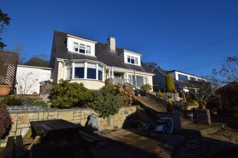 Lon Ednyfed, Criccieth 3 bed detached house for sale