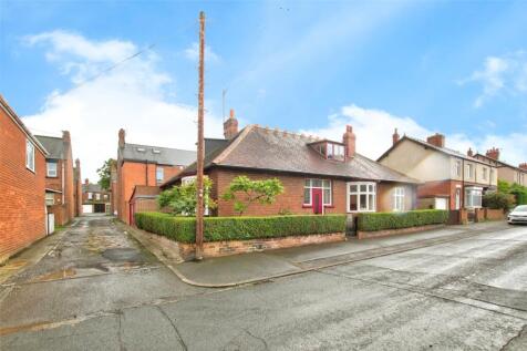 Queens Road, Bishop Auckland, County... 5 bed bungalow for sale