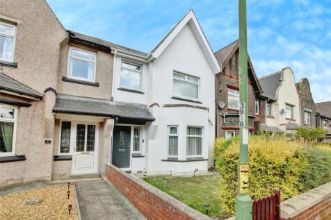 The Avenue, Consett, County Durham, DH8 3 bed terraced house for sale