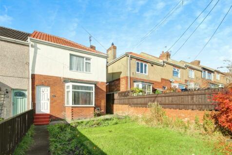 2 bedroom semi-detached house for sale