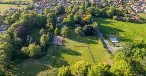 3 bedroom coach house for sale