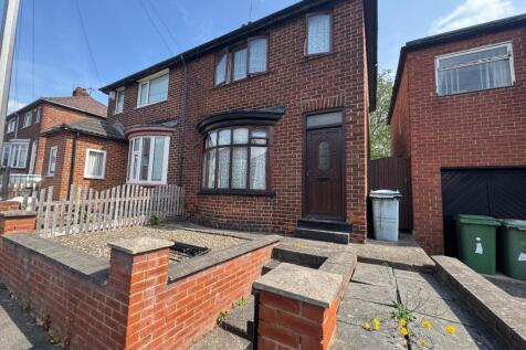 2 bedroom semi-detached house for sale