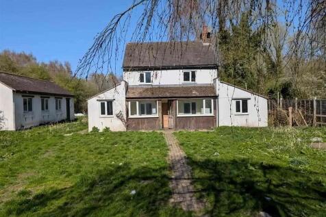 3 bedroom cottage for sale